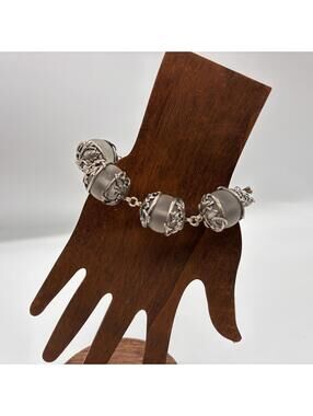 Stephen Dweck Bracelet Large Frosted Rock Crystals Sterling Galle Caps NWT